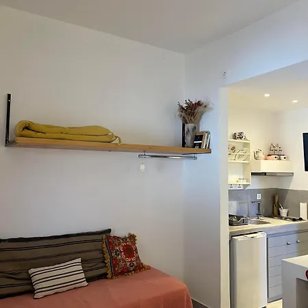 Rodi * Parikia (Paros)