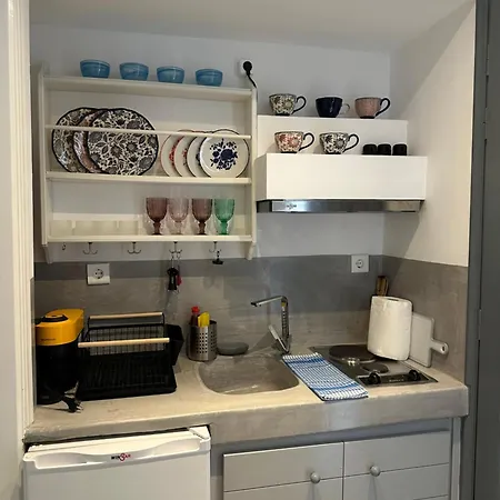 Rodi * Parikia (Paros)